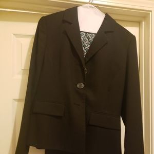 Women 2-piece black pants suit